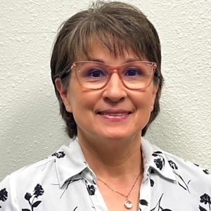 Meet your Posher, Linda